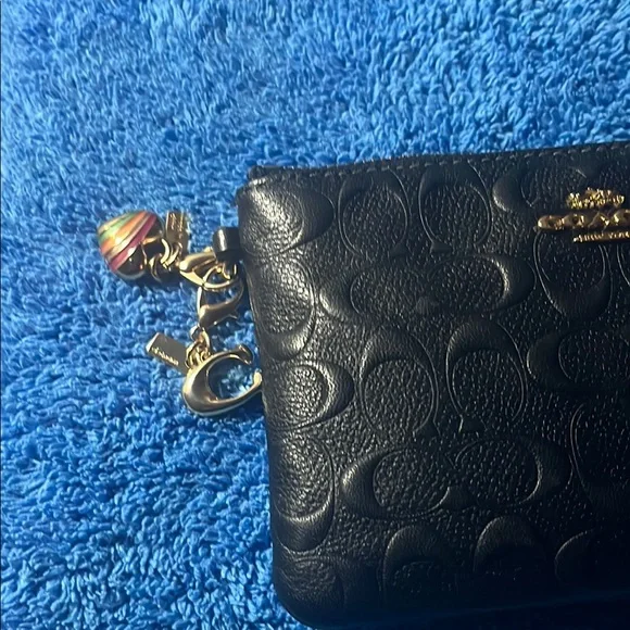 Coach Black Embossed Leather Wallet - Picture 4 of 5